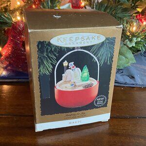 Hallmark Keepsake Ornament "JUMPIN FOR JOY" 1995
